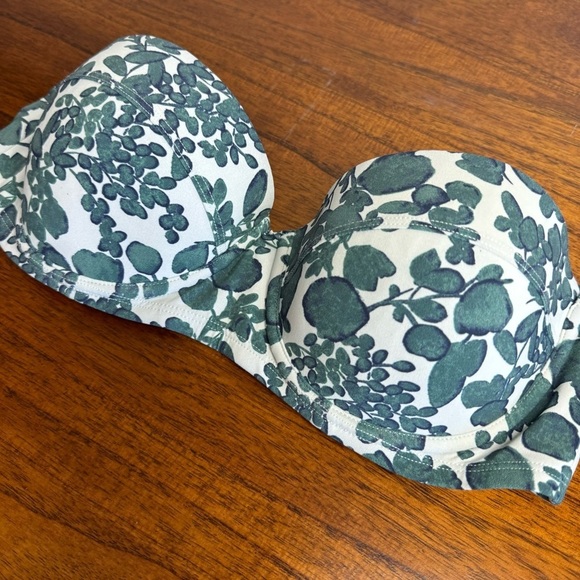 Tory Burch Issy Underwire Halter Bikini Top SZ. M - Picture 8 of 12